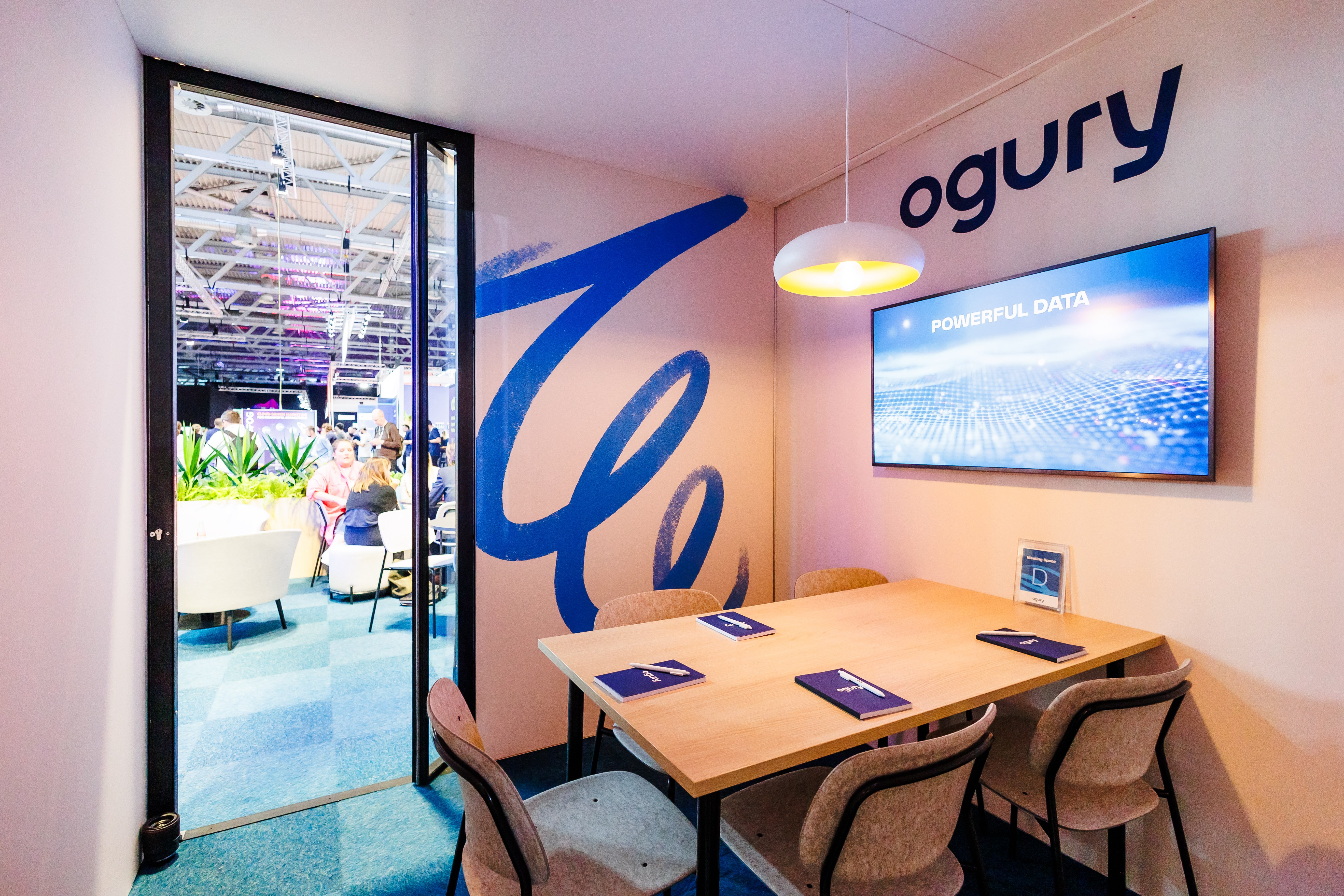 2024_09_18_Ogury-DMEXCO_077_BA0B8540